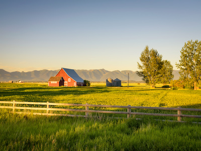 barn photo