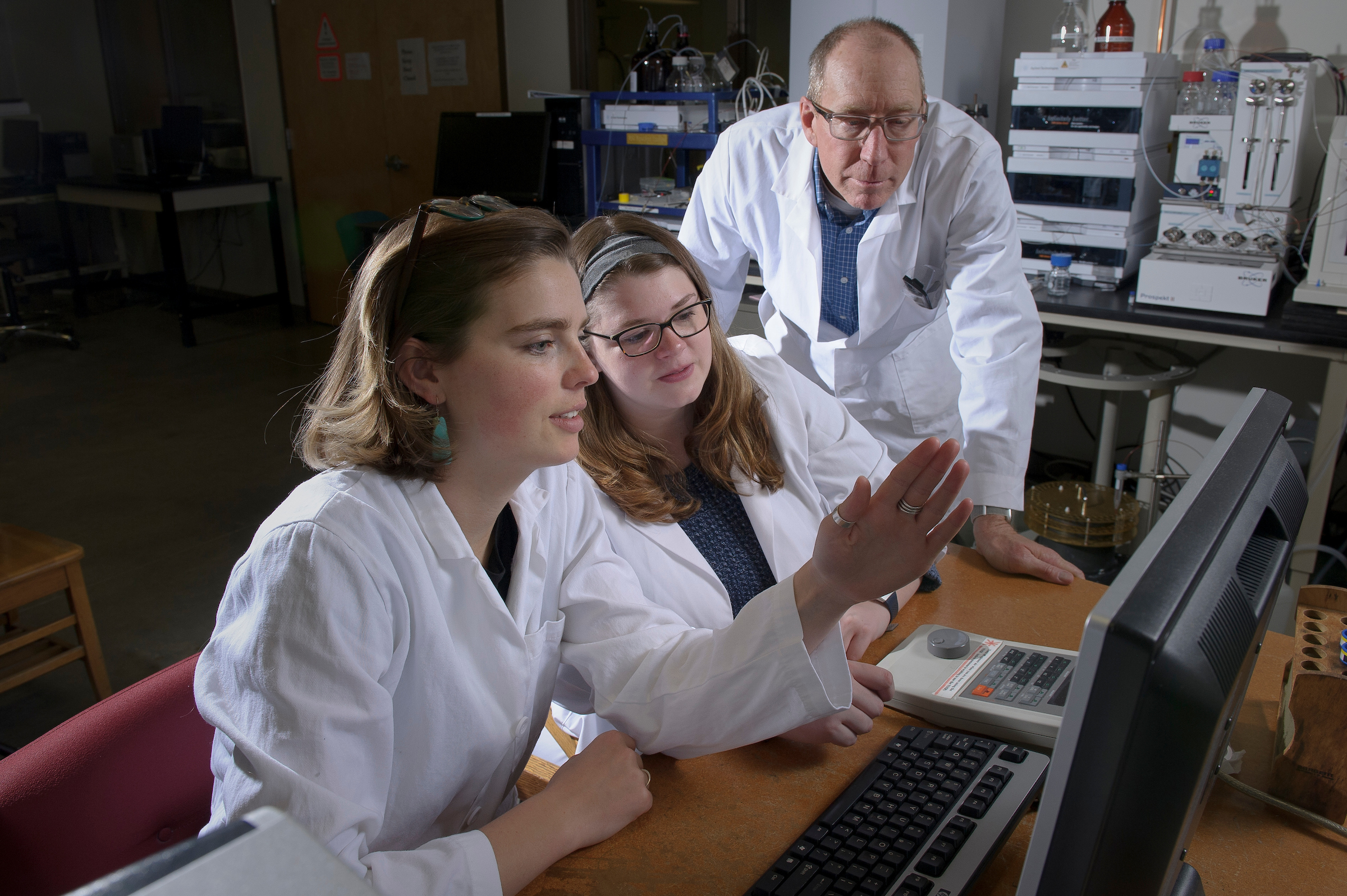 students in bothner lab